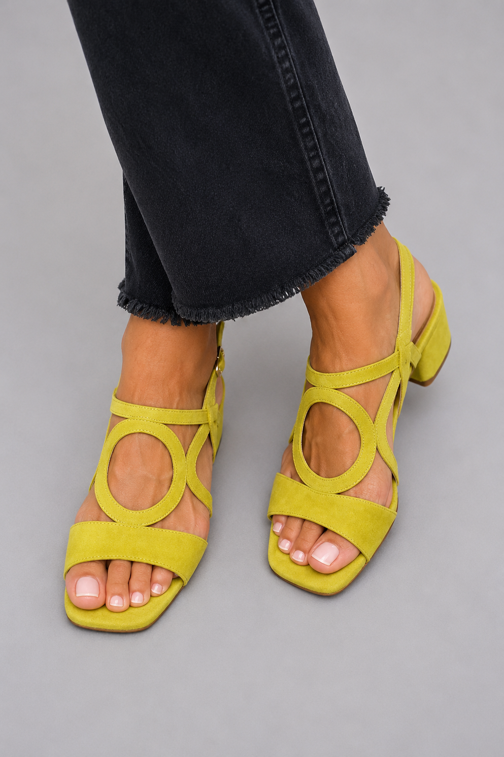Ursula | Circle Strap Block Heel Sandals