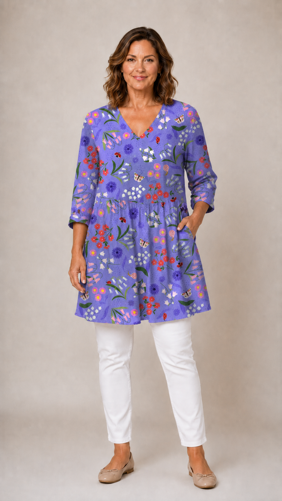 Josie | Long Blouse with V-Neck